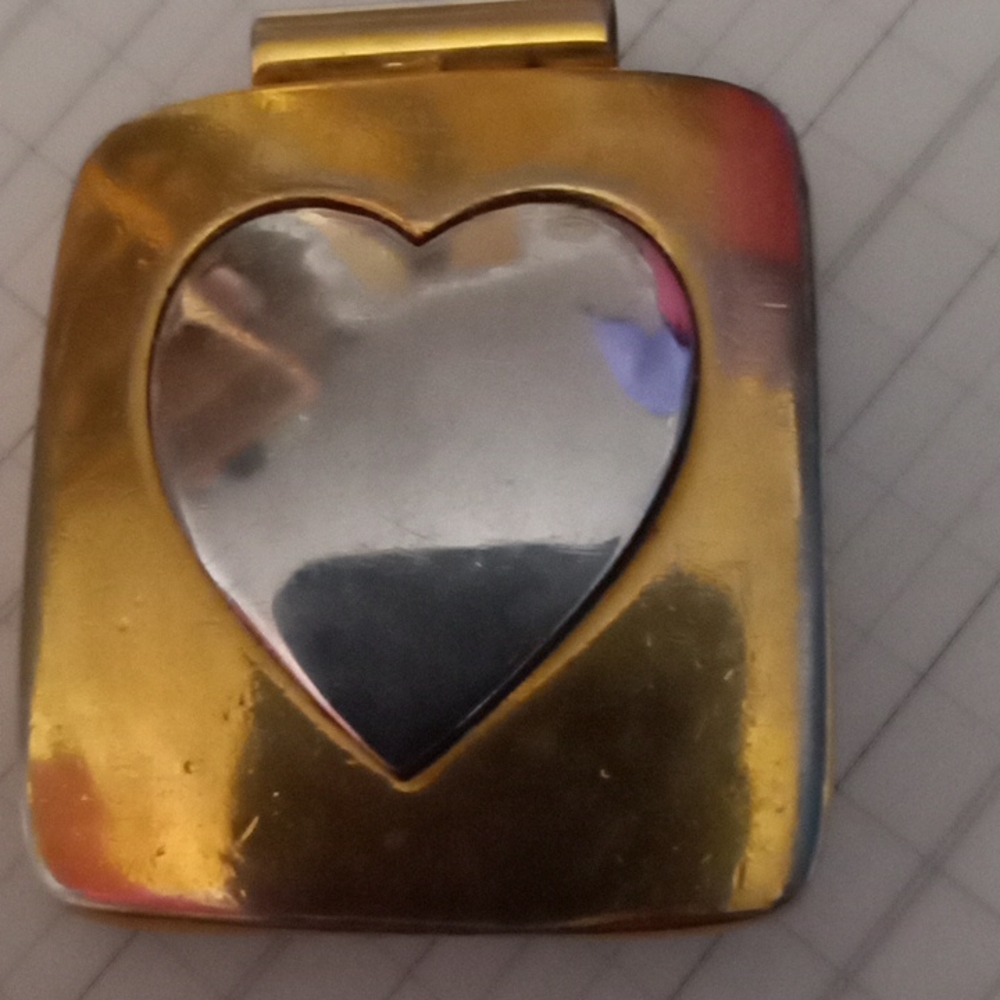 Vintage Avon pendant